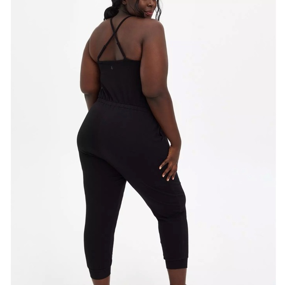 Torrid - Crisscross Strappy Back Crop Active Black Cotton Jumpsuit - 3X - Picture 1 of 2
